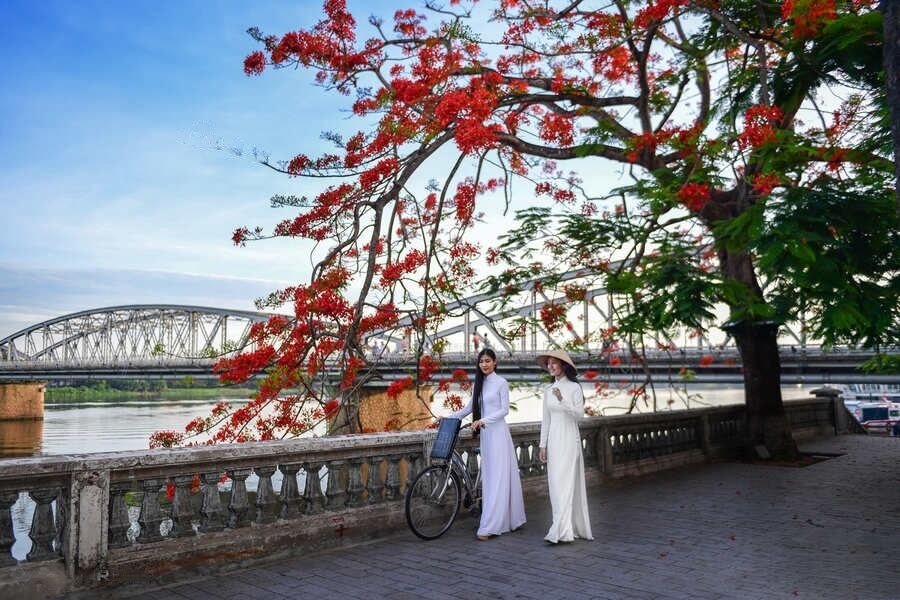 Hue Bike Tour One Day